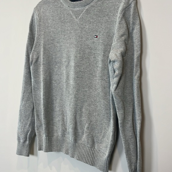 Tommy Hilfiger Men's Size XS Classic Heather Gray Crewneck Sweater - Picture 9 of 9